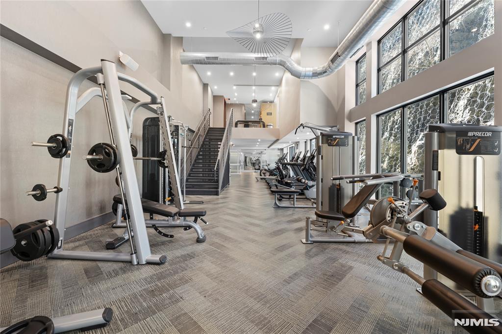 8701 Churchill Road 1401