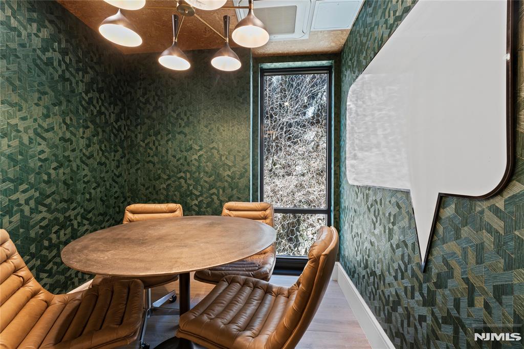 8701 Churchill Road 1401