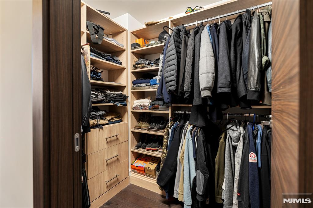 8701 Churchill Road 1401