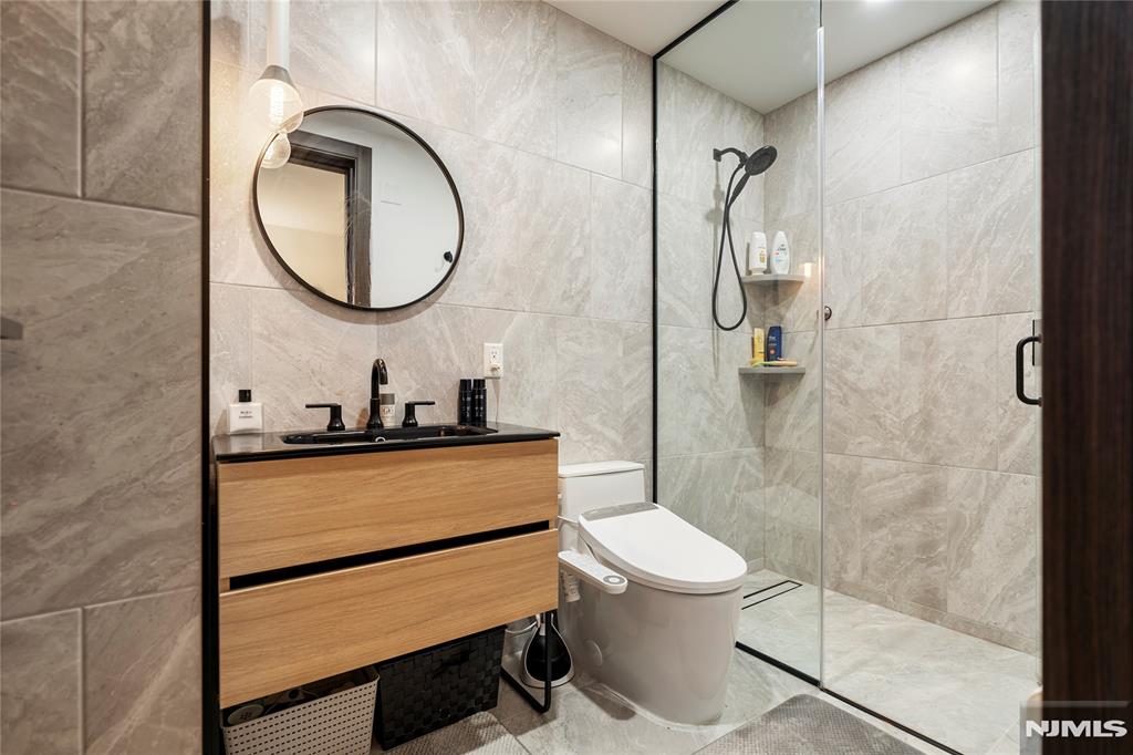 8701 Churchill Road 1401