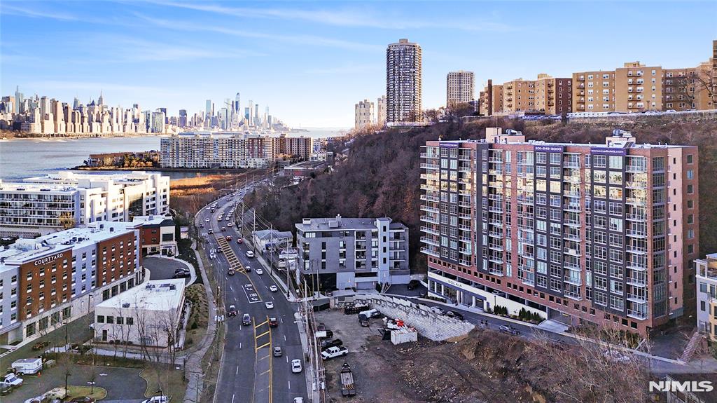 8701 Churchill Road 1401