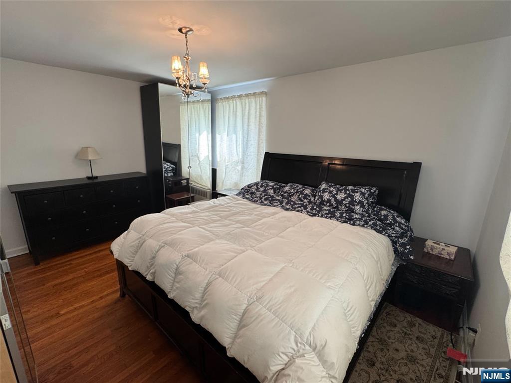 2320 Linwood Avenue 2D