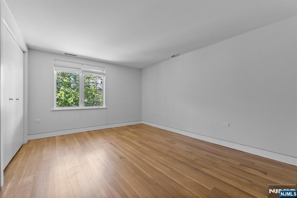 1083 Edgewood Lane A