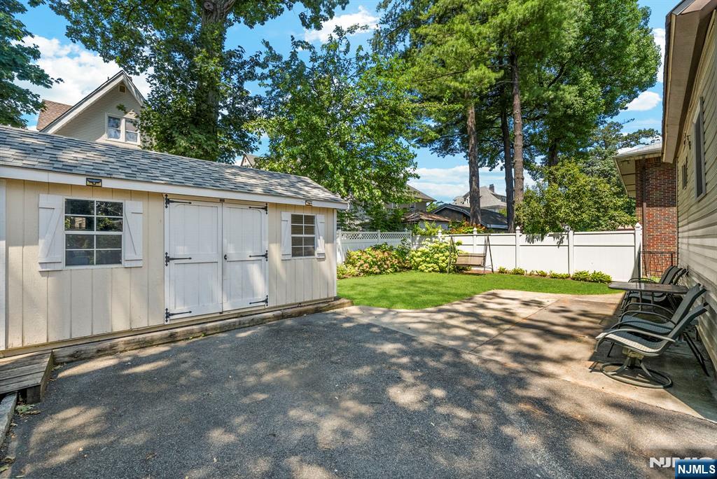 1083 Edgewood Lane A