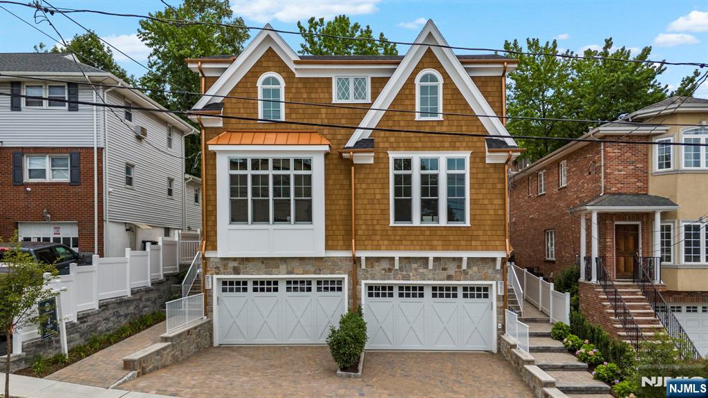 518 4th Street A