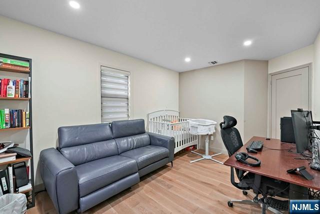 2477 6th Street 2nd Flr