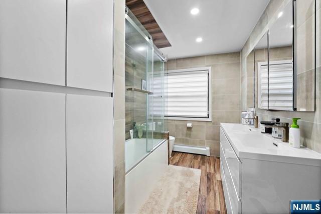 2477 6th Street 2nd Flr