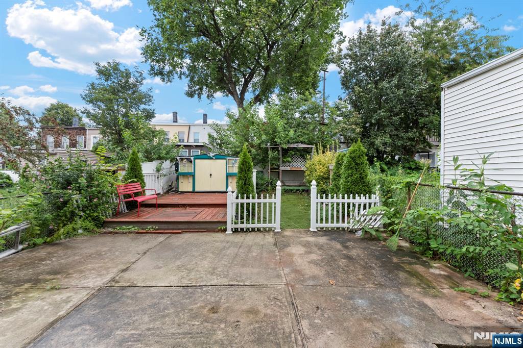 296 Pearsall Avenue