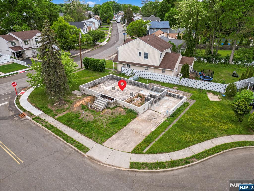 6 Patton Court