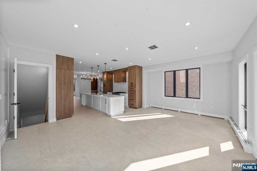 439 1st Street A