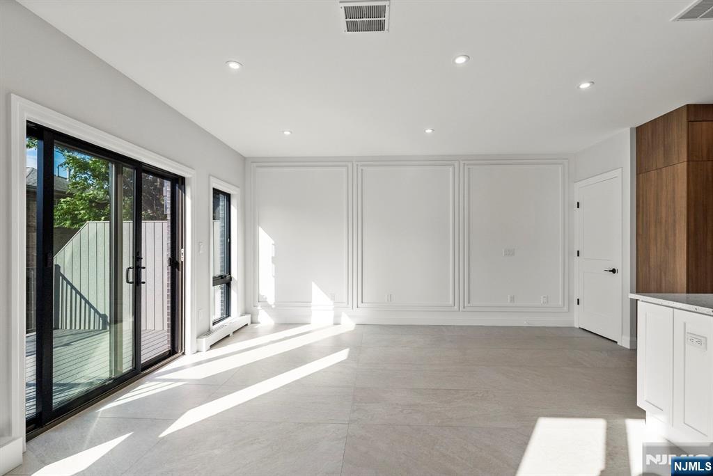 439 1st Street A