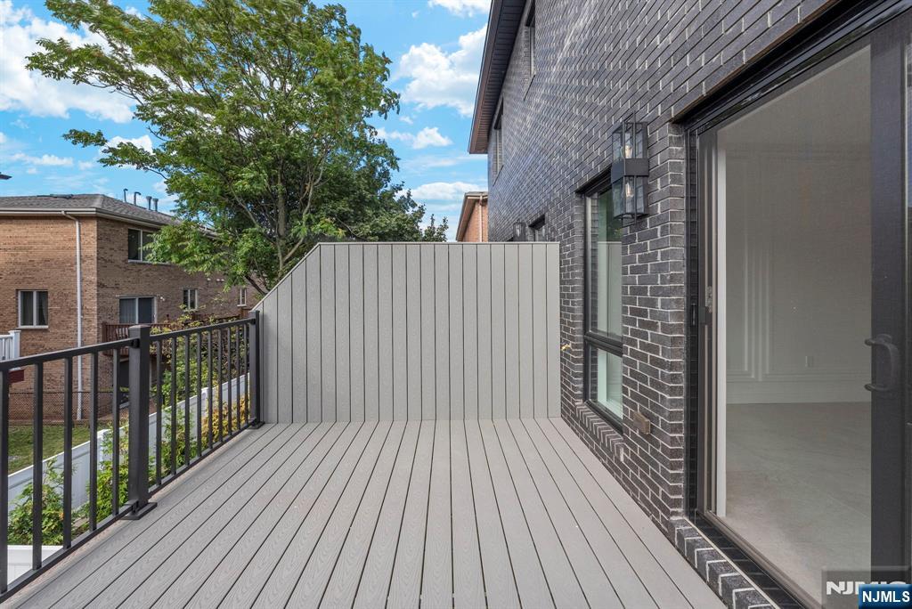439 1st Street A