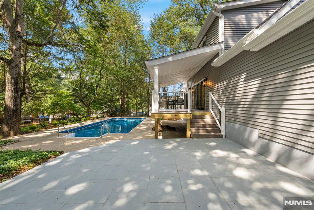 30 Mills Avenue