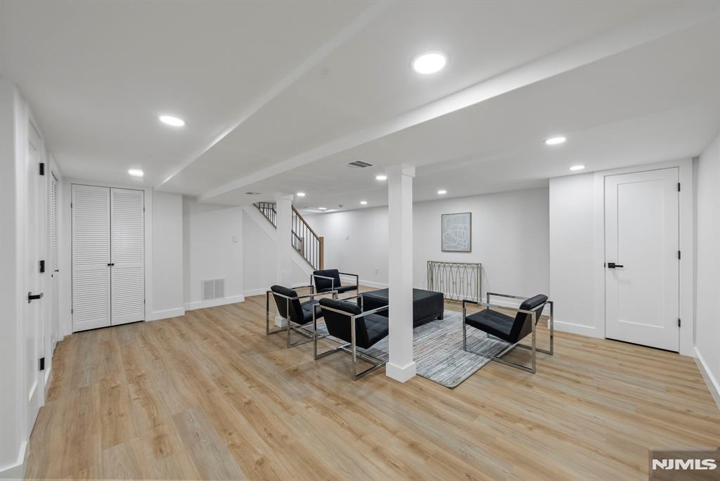 30 Mills Avenue