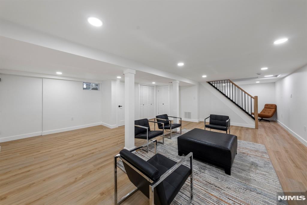30 Mills Avenue
