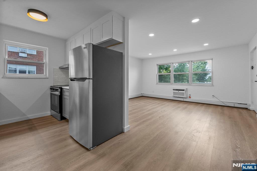 313 Grantwood Boulevard Apt 12