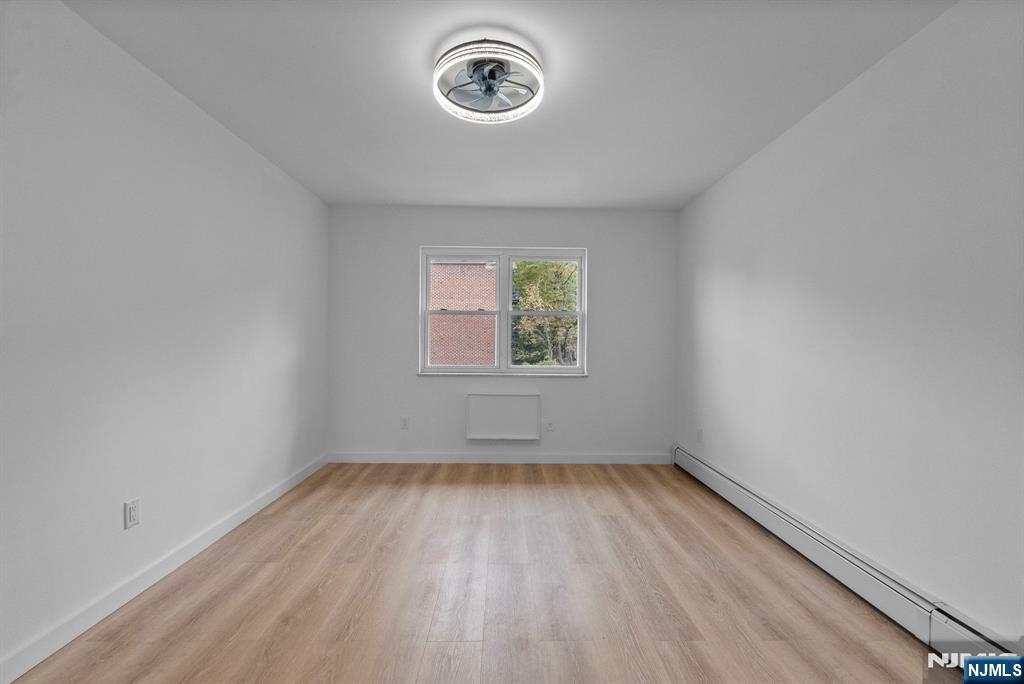 313 Grantwood Boulevard Apt 12