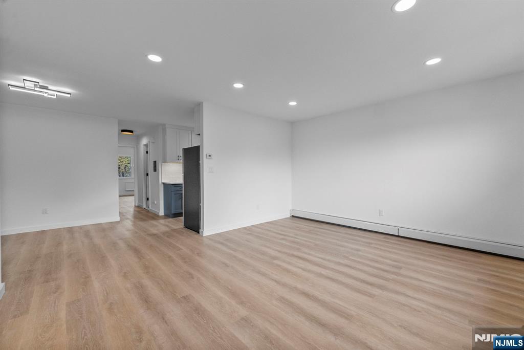 313 Grantwood Boulevard Apt 12