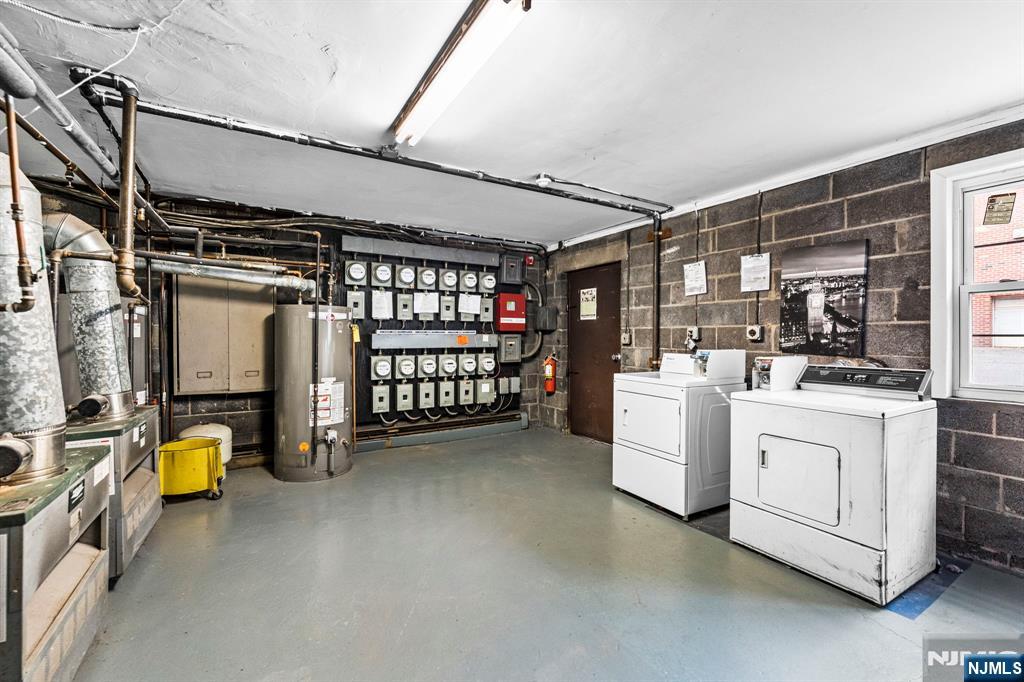 313 Grantwood Boulevard Apt 12
