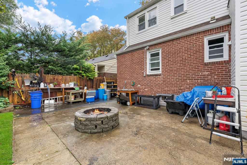 1667 Ardsley Court