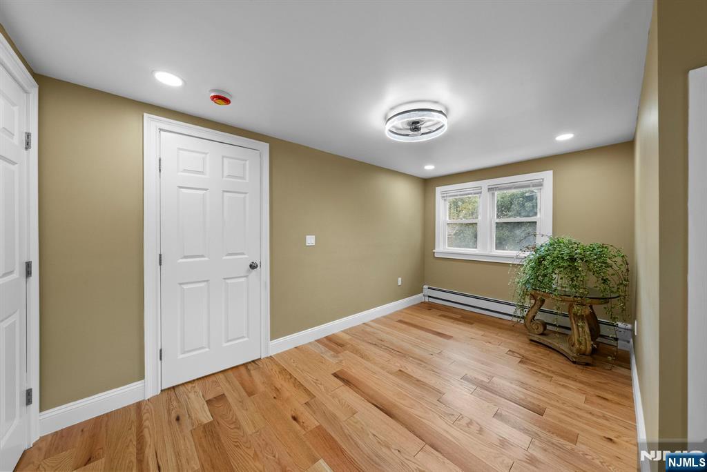1667 Ardsley Court