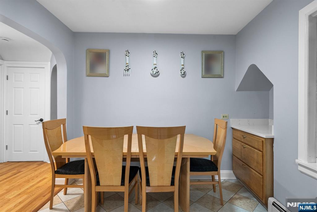 1667 Ardsley Court