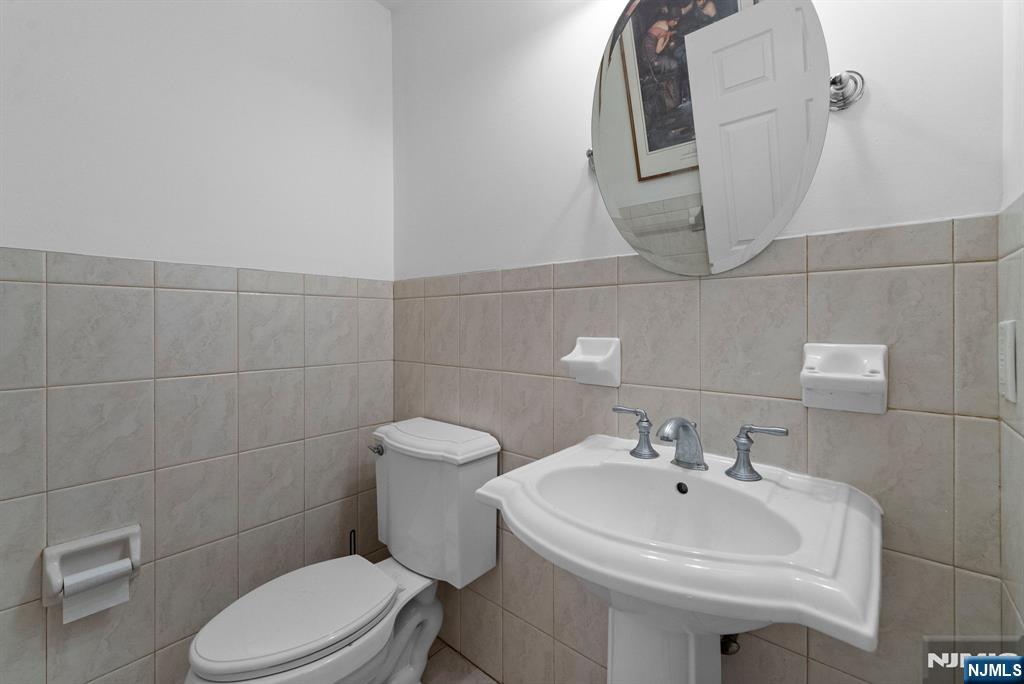 28 Washington Avenue A
