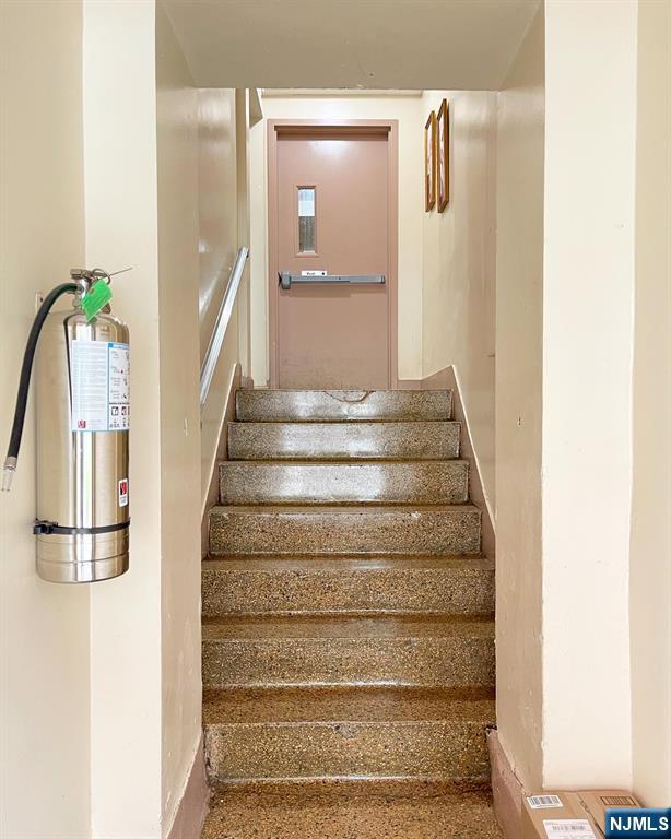 2205 Central Road 3D
