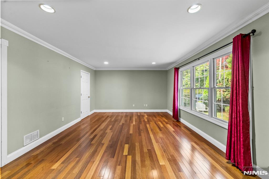 175 Walnut Street