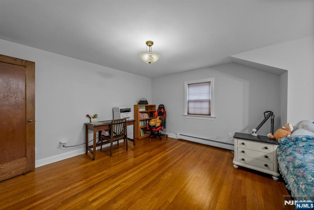 135 Hillcrest Avenue