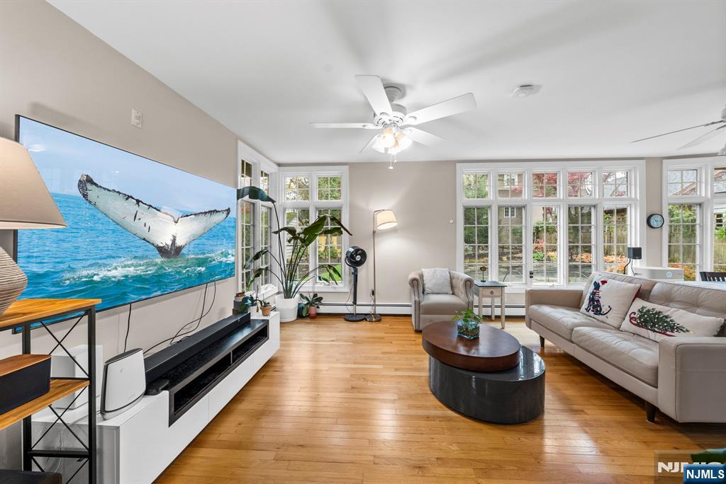 135 Hillcrest Avenue