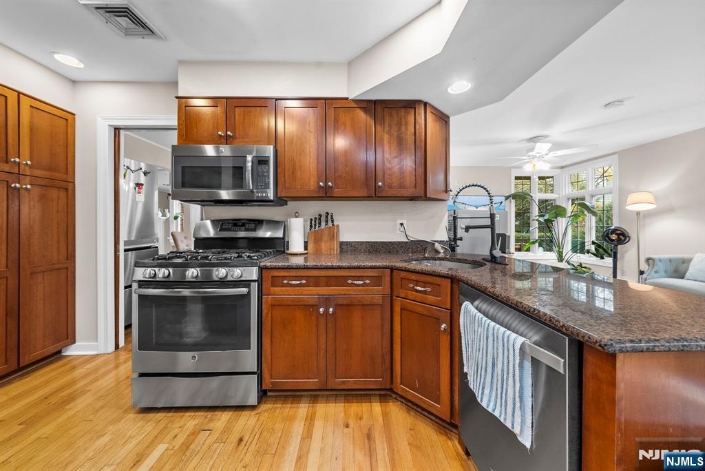 135 Hillcrest Avenue