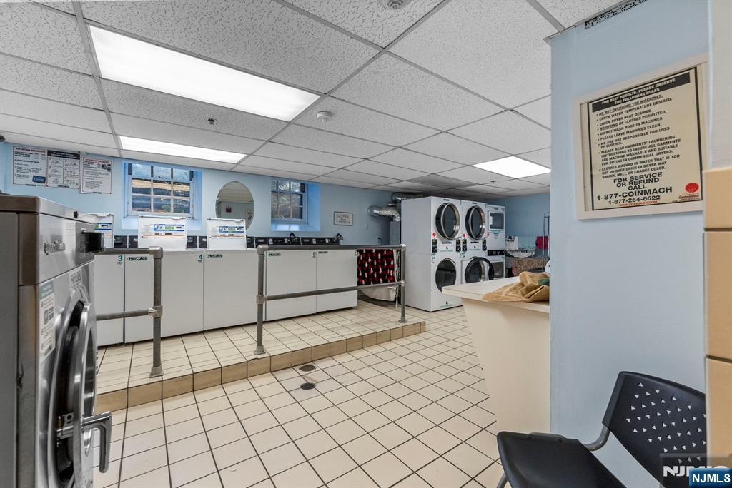 275 Engle Street F3