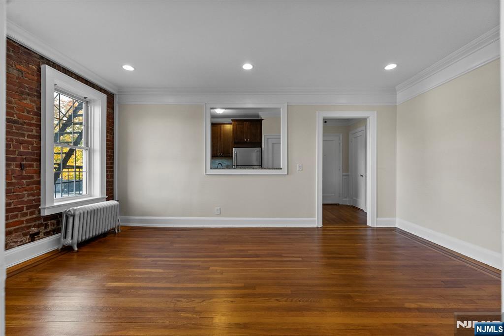 275 Engle Street F3