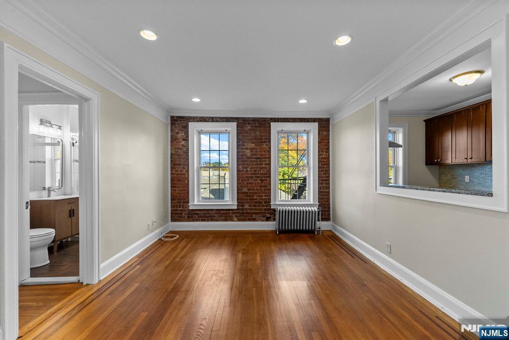 275 Engle Street F3