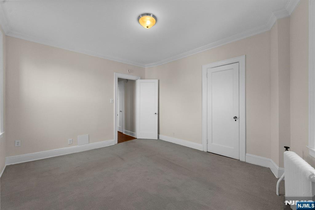 275 Engle Street F3
