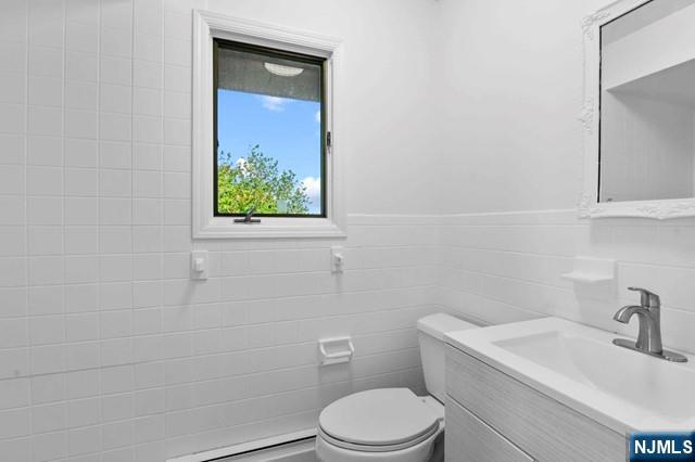 447 10th Street 2nd Floor