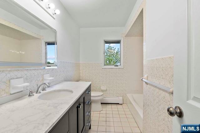 447 10th Street 2nd Floor