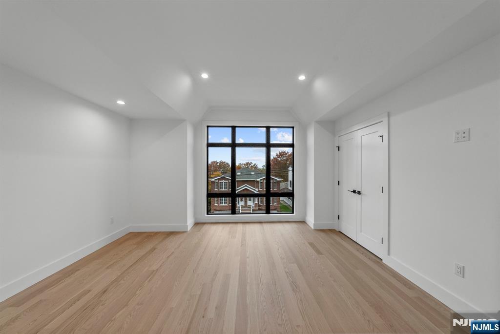 256 7th Street C