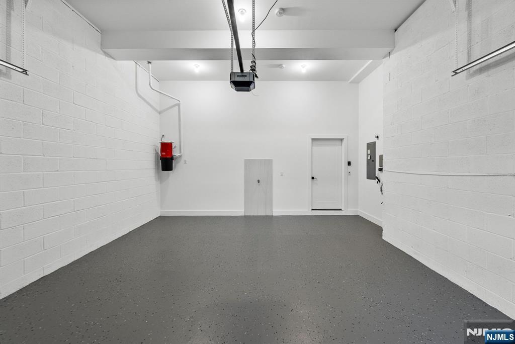 256 7th Street C