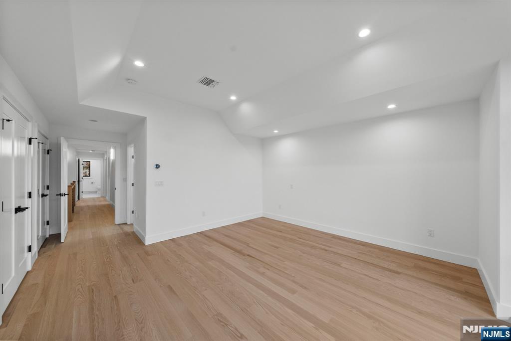 256 7th Street C