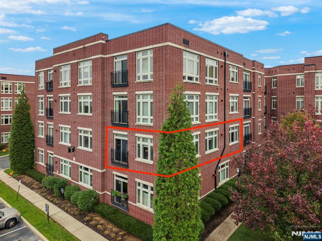 2219 Riverview Avenue 219