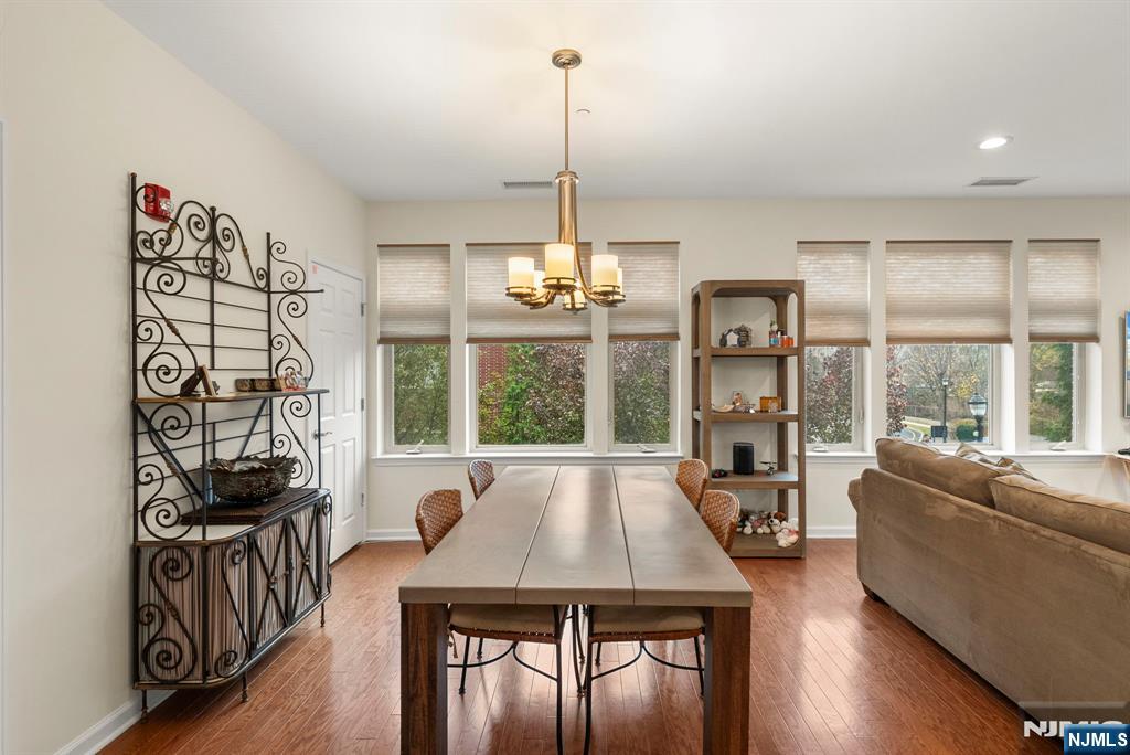 2219 Riverview Avenue 219