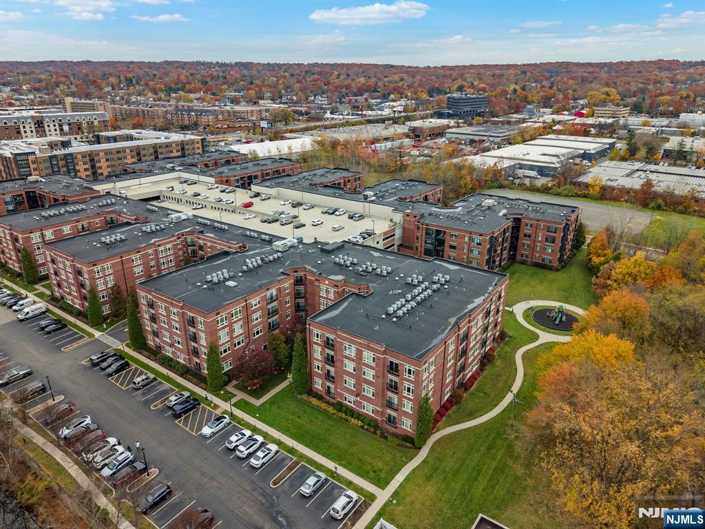 2219 Riverview Avenue 219