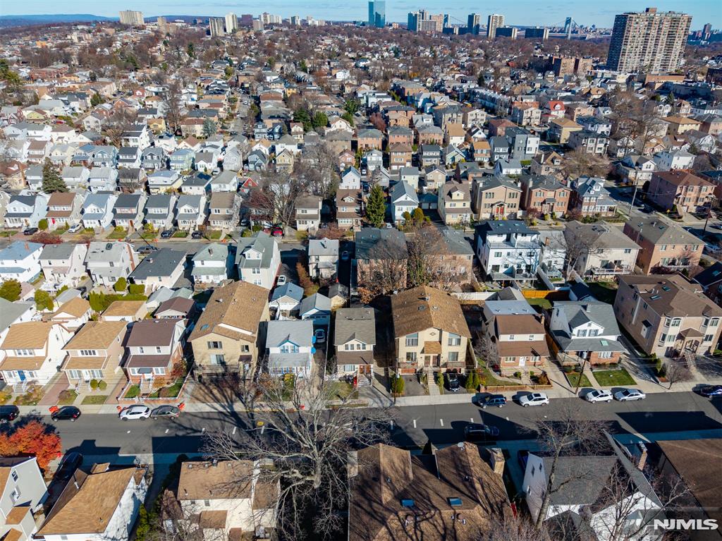 457 Washington Avenue