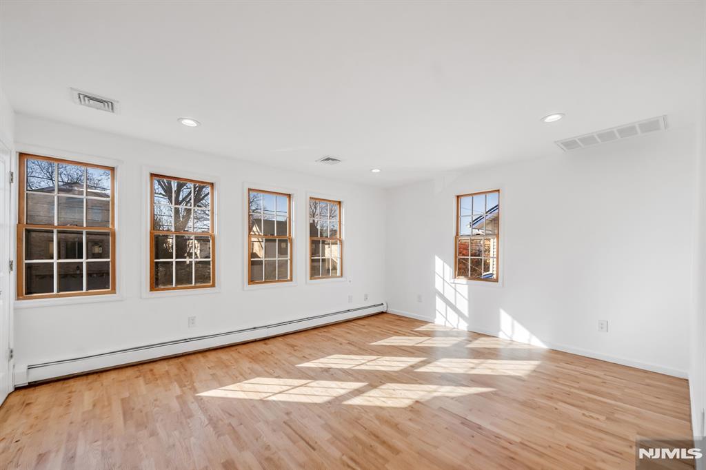 457 Washington Avenue