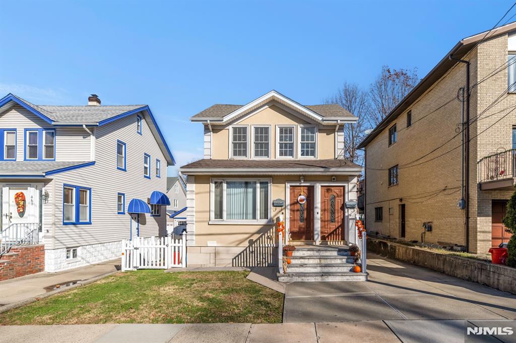 457 Washington Avenue