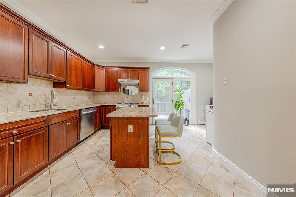 236 Columbus Avenue 5