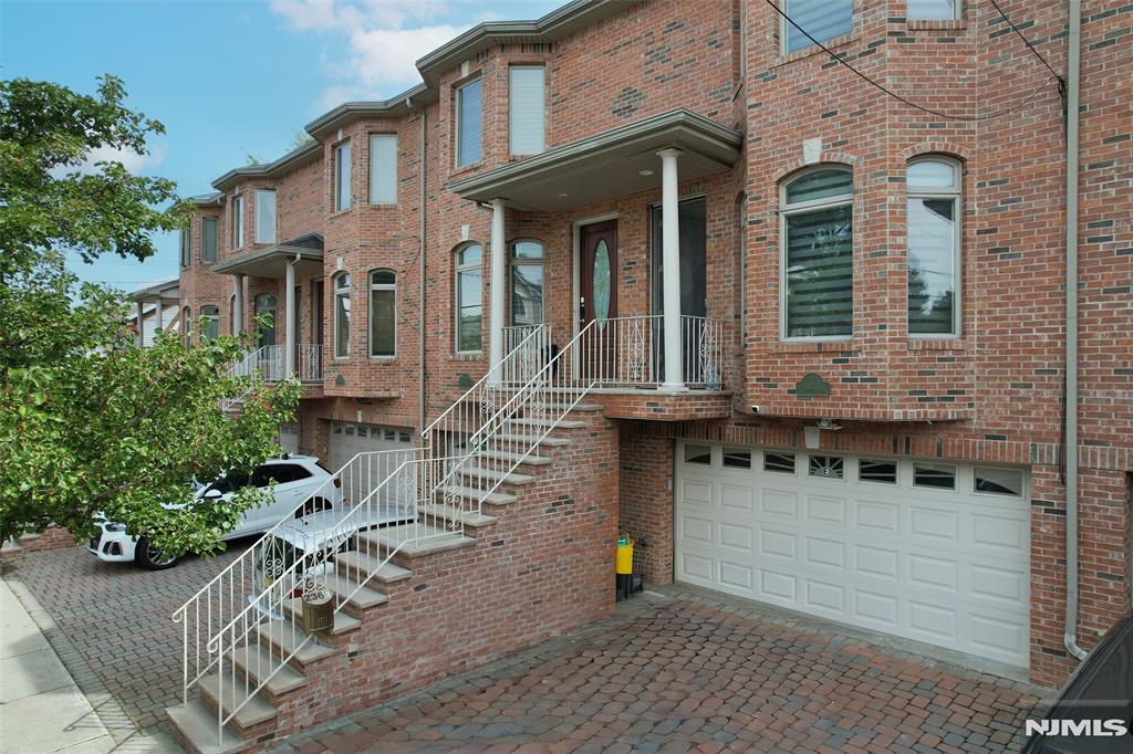 236 Columbus Avenue 5