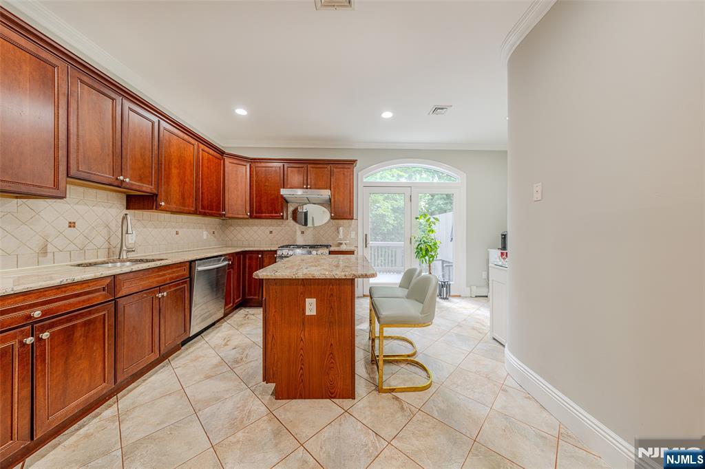 236 Columbus Avenue 5